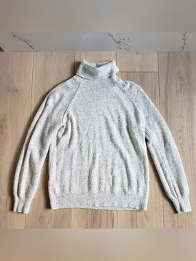 LOFT Light Gray Knit Sweater with Ribbed Detail